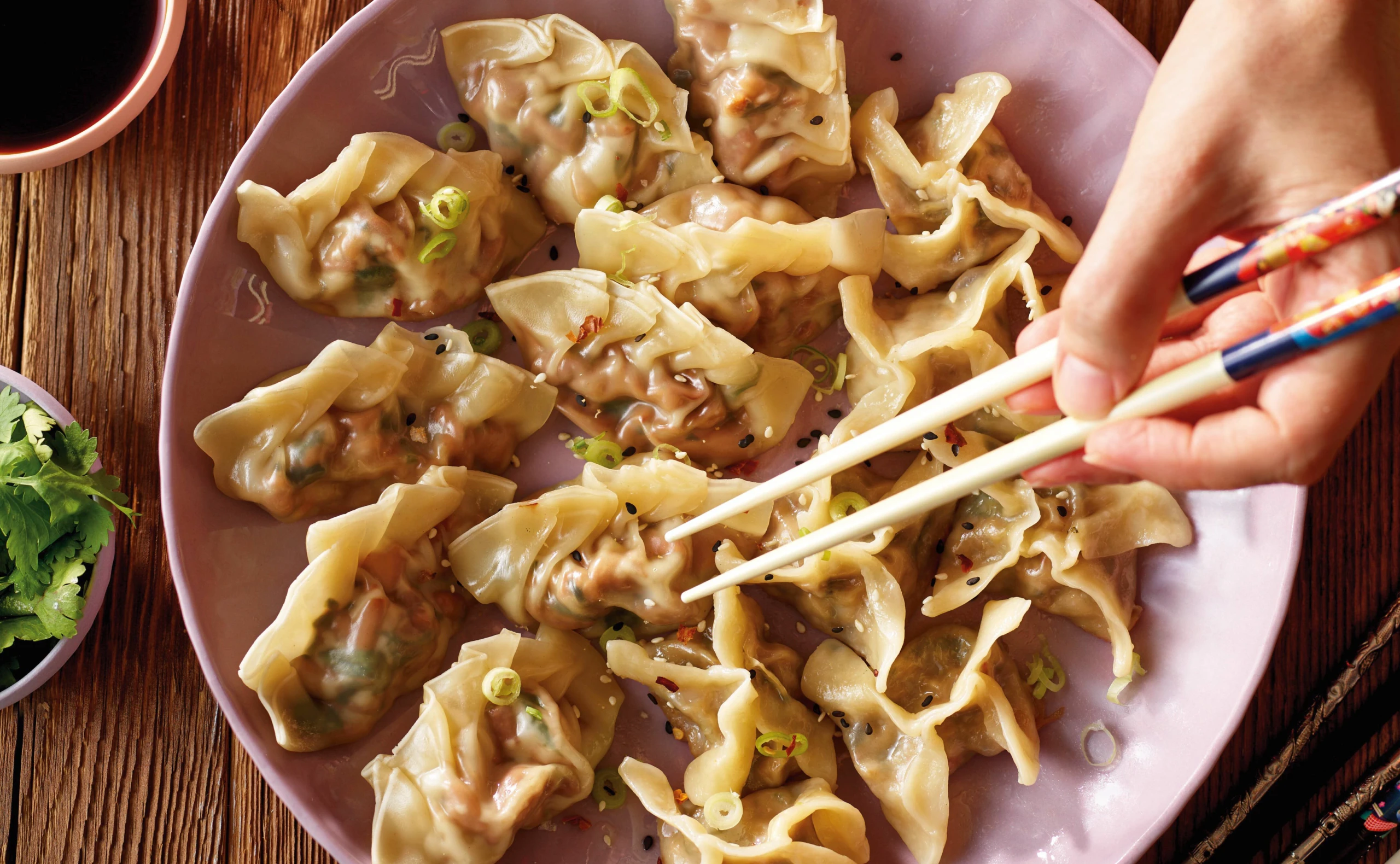 Teigtascherl mit Thai-Eierschwammerln und Miso-Steinpilzen