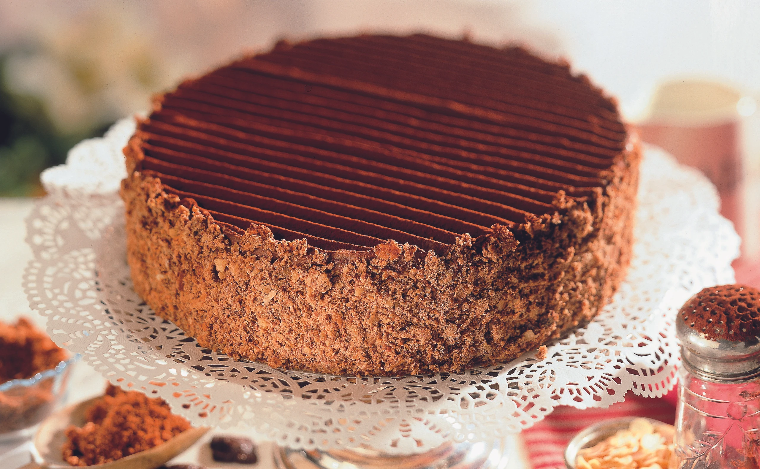 Maximilian-Torte v. Demel