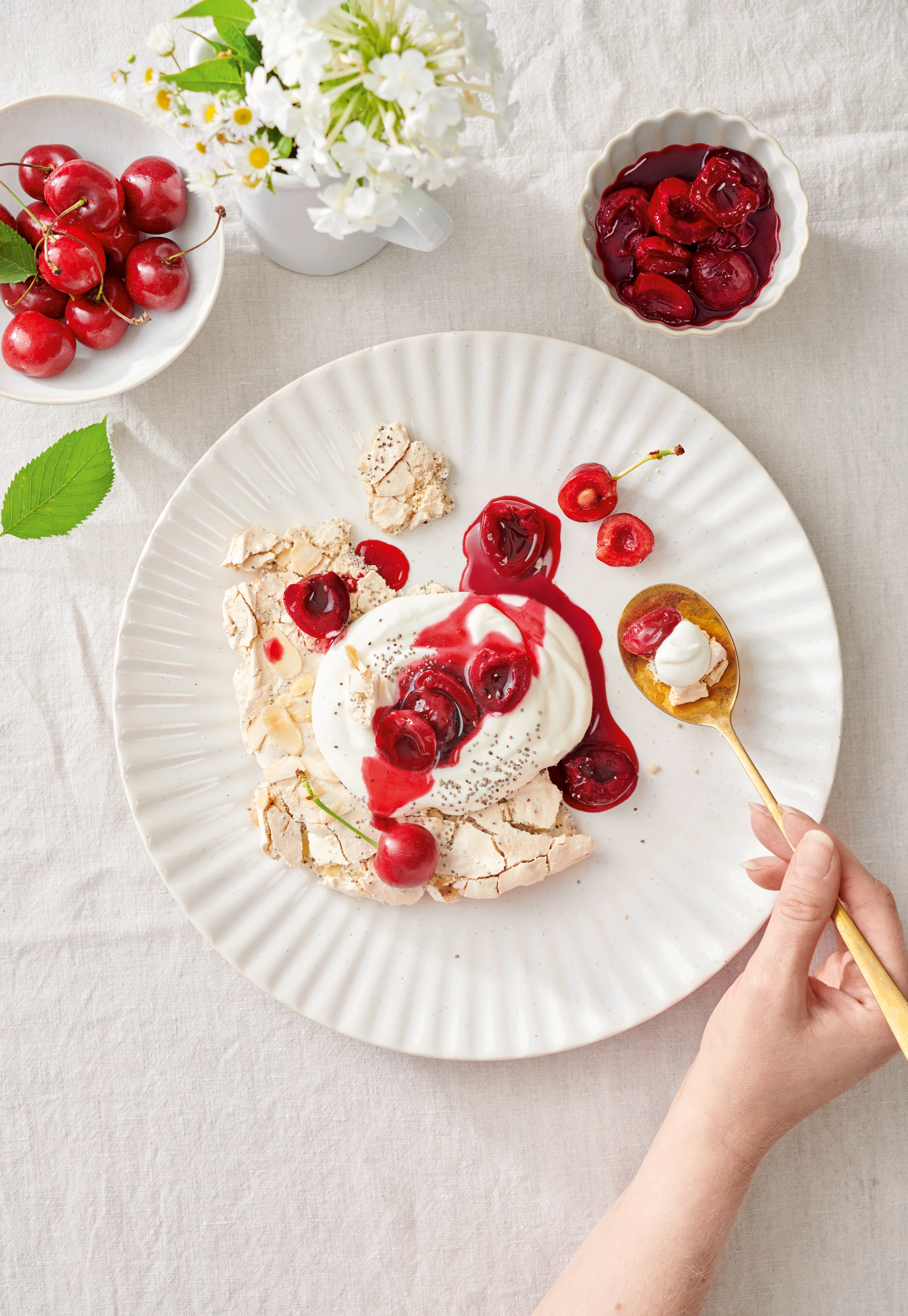 Eton Mess mit Kirschen