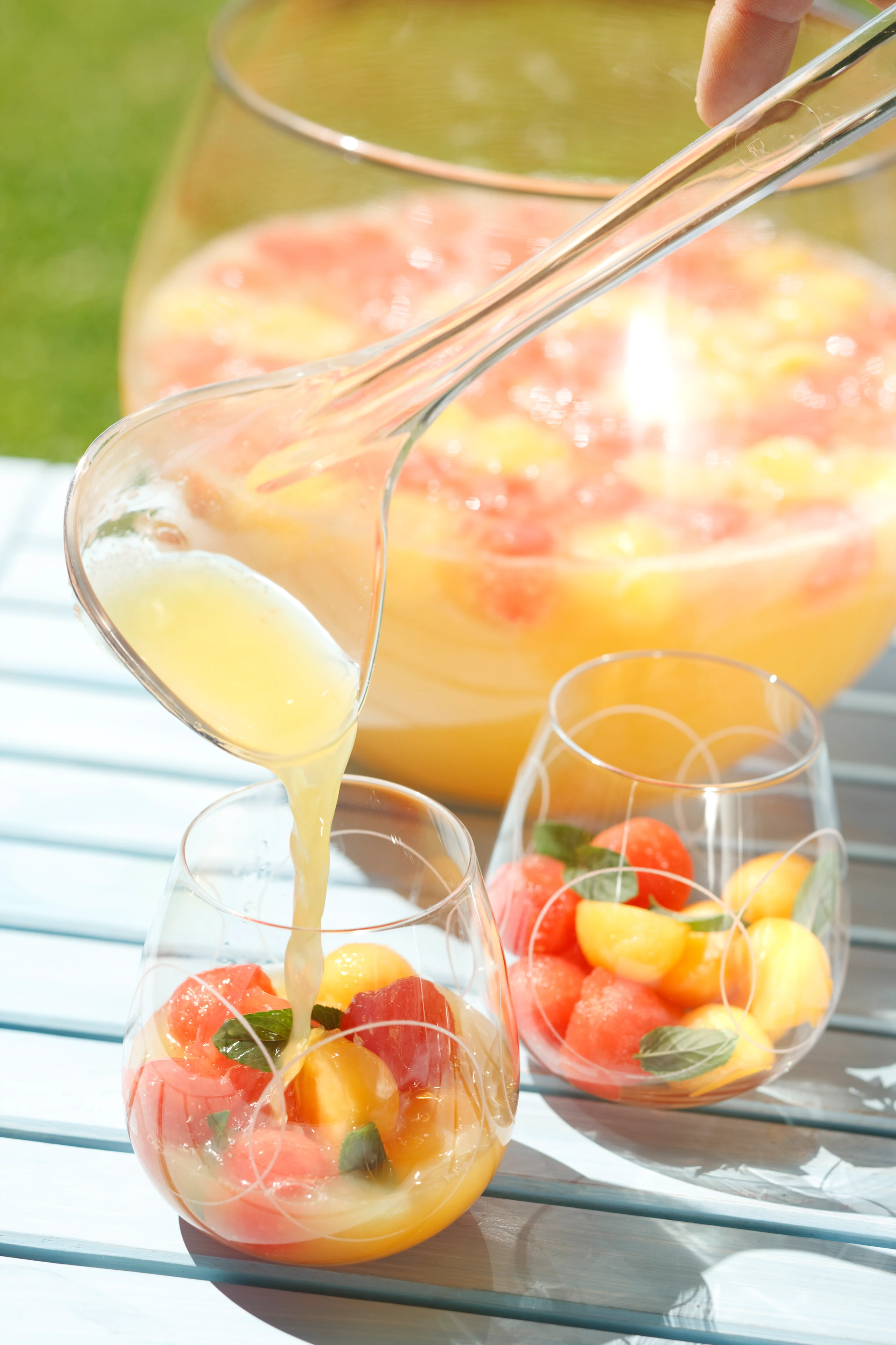 Melonenbowle mit Ingwer und Minze