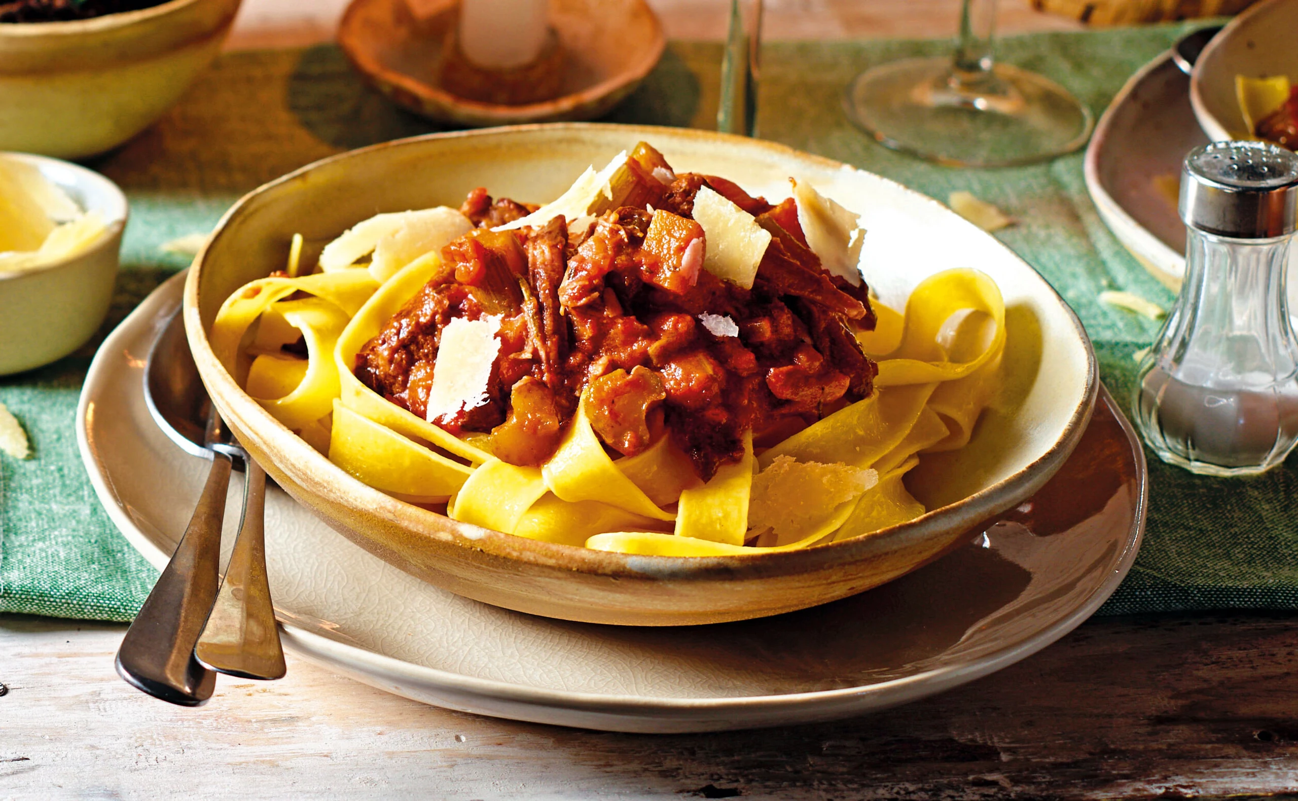 Pappardelle mit Beinfleisch-Ragù