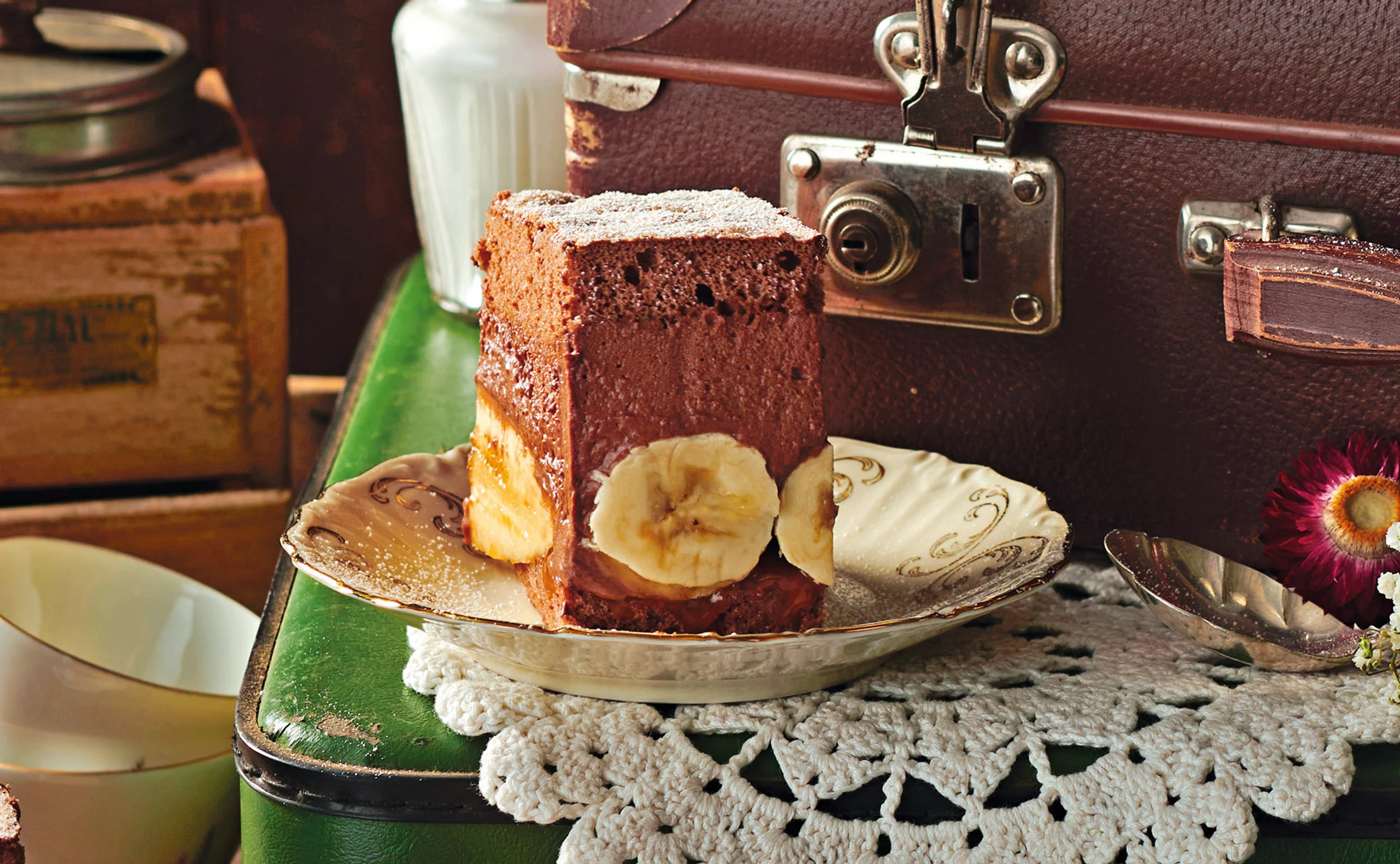 Bananenschnitte mit Schokomousse