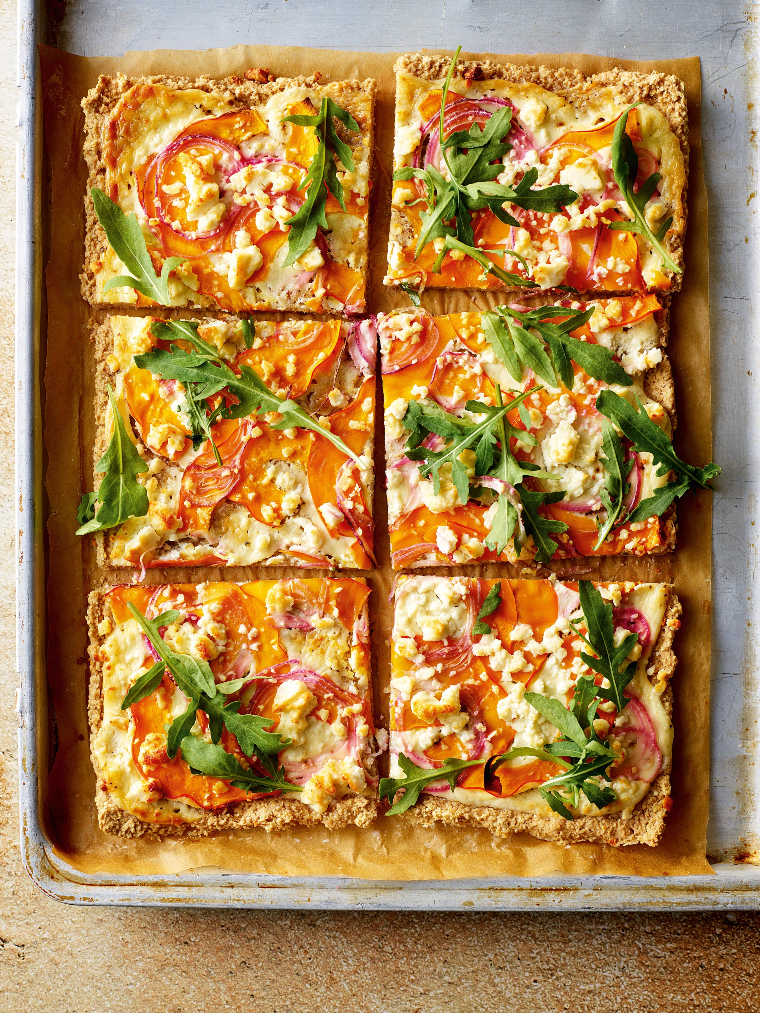 Haferflocken-Flammkuchen mit Kürbis
