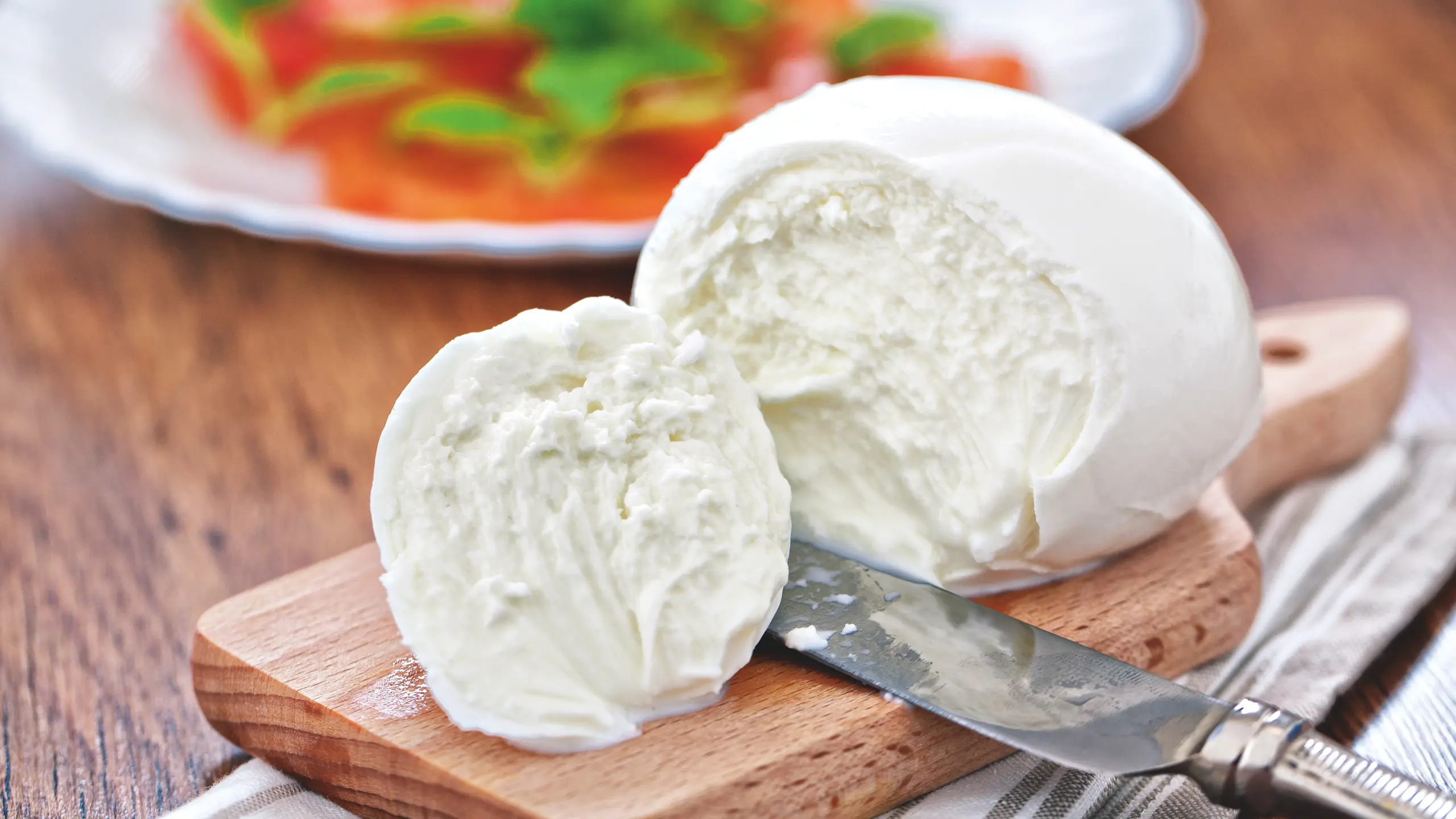 © iStock Mozzarella
